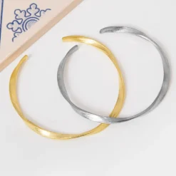 Silberarmreif (Joias do Paraíso)