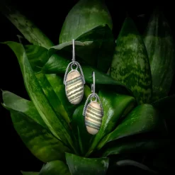 Zebra-Jaspis-Silberohrringe (Bali Barong)